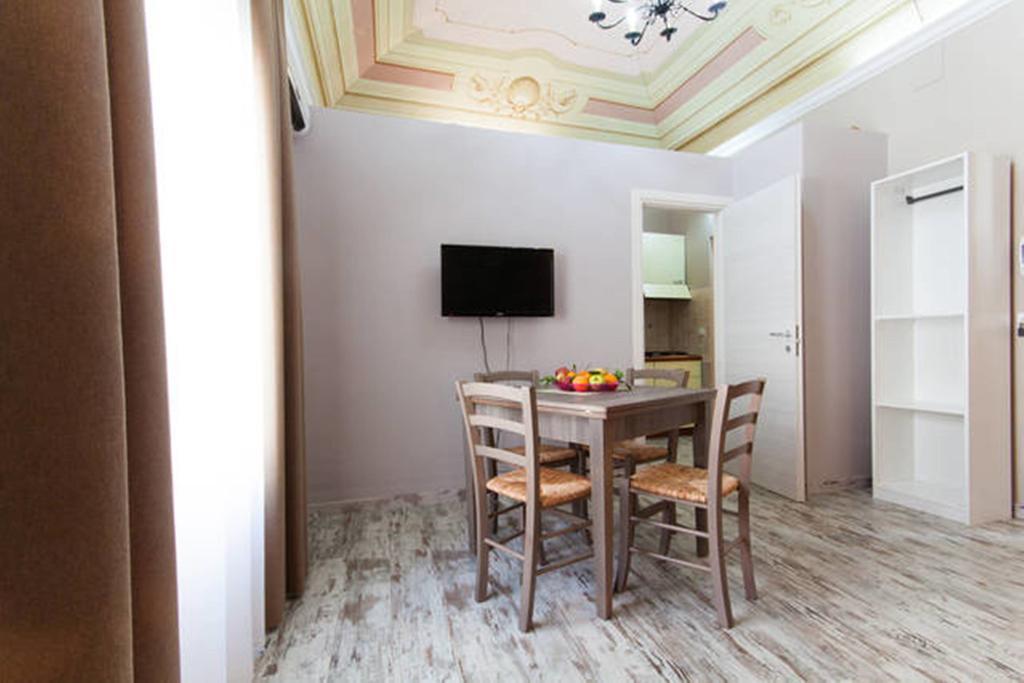 Bed and Breakfast Emporium Кастелламмаре-дель-Голфо Номер фото